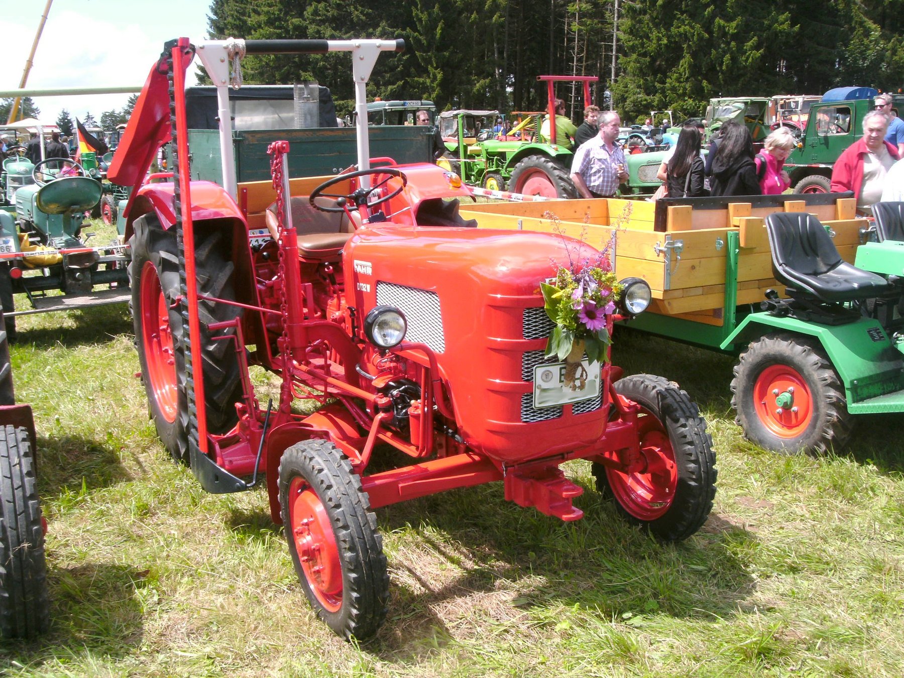 Tractor Arbeitsgemeinschaft Fahr D 132