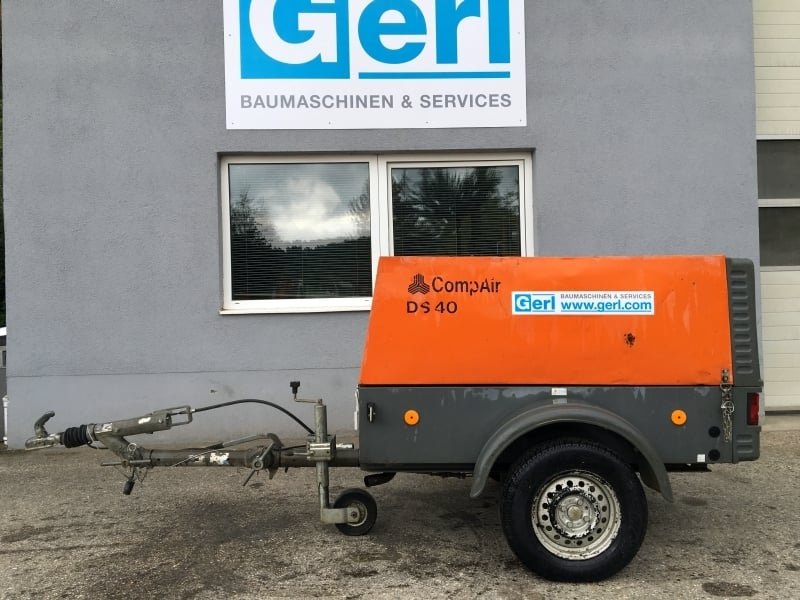 Car trailers up to 3.5 t Compair SC40DS-2