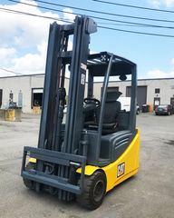 CAT Lift Trucks 2ET4000