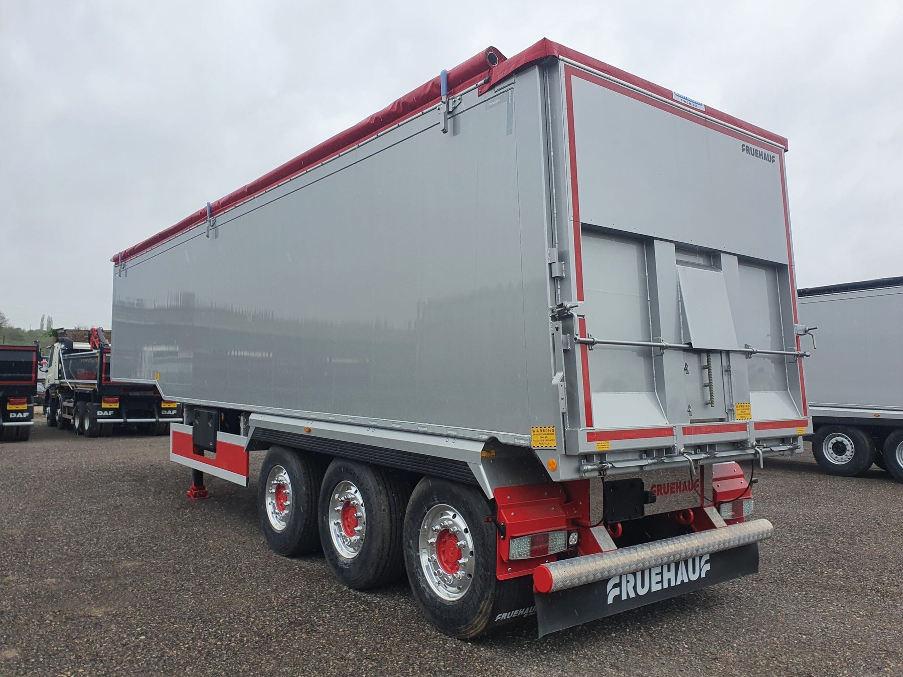 Trailer Fruehauf T34CGT32NE