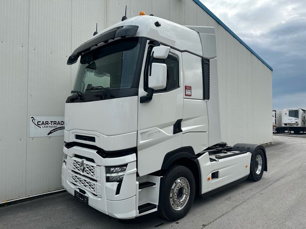 Truck Renault T 520