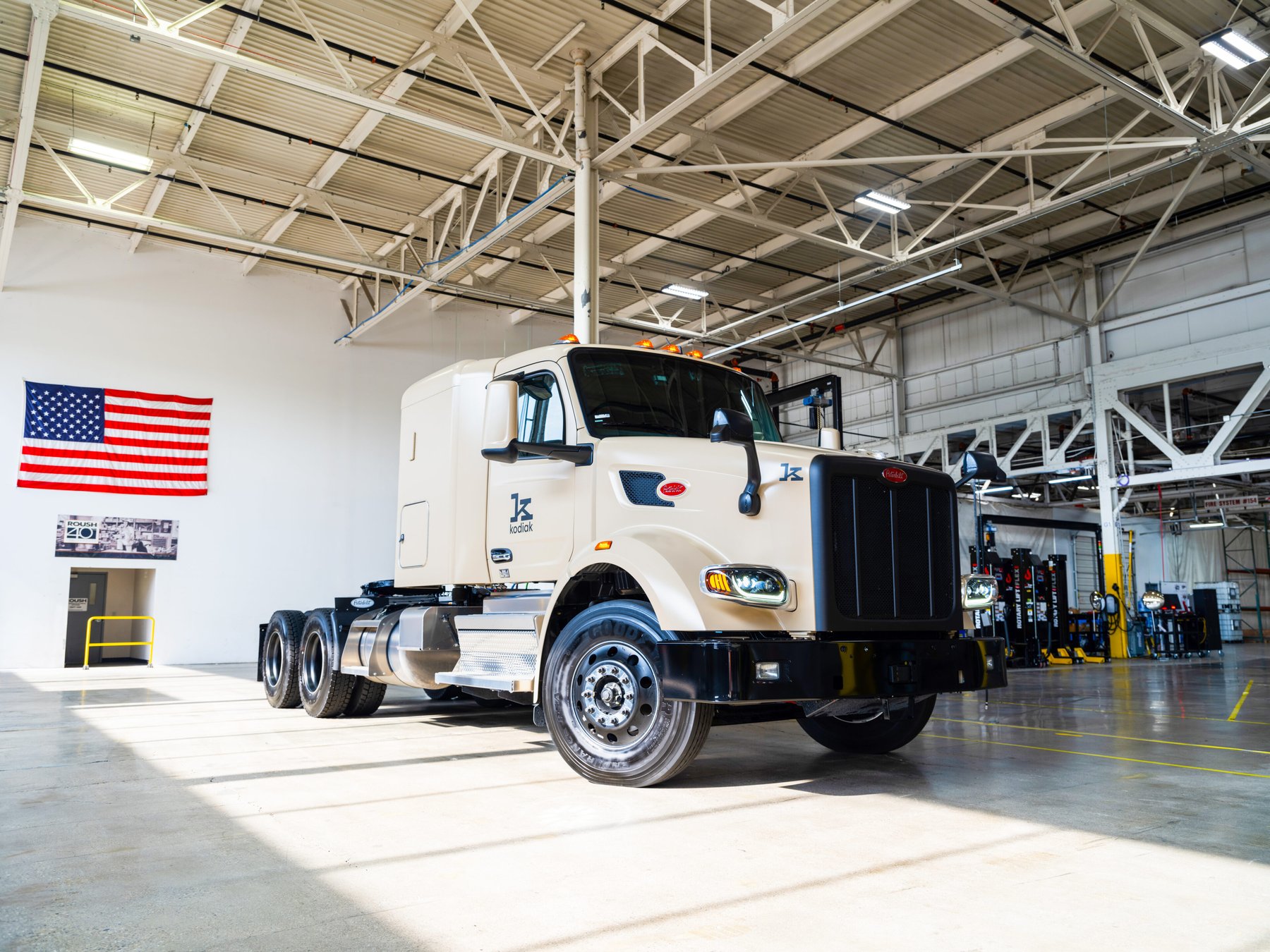 Heavy-duty on-road engines Roush Commerical