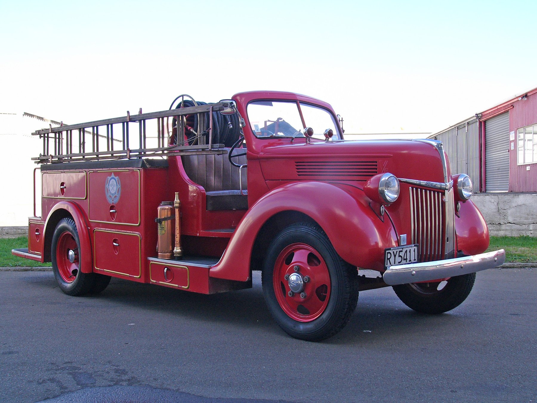 Truck Ford FORD 85 FIRETRUCK
