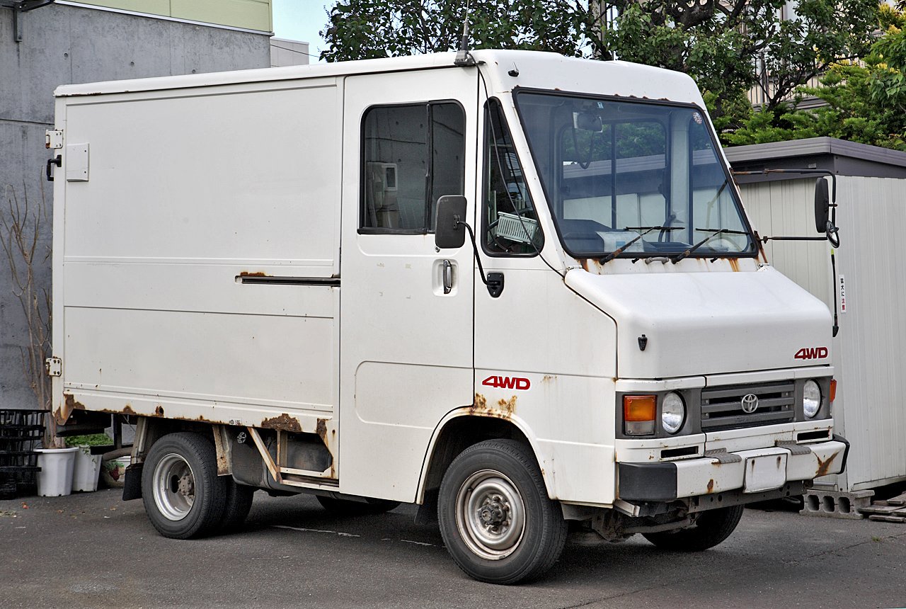 Van Toyota 100-LH80L-MDBW/230