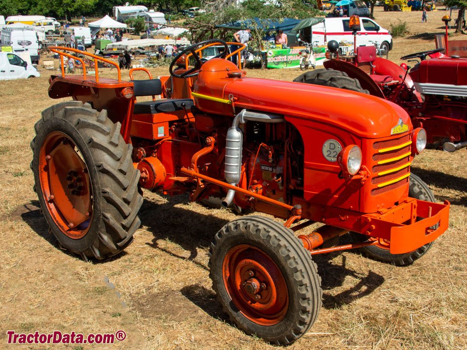 Traktor Renault D-22