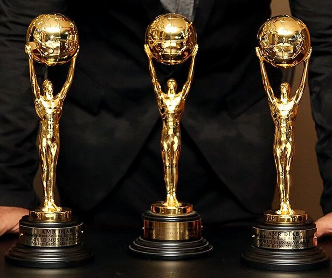 Trailer AWARD 18040