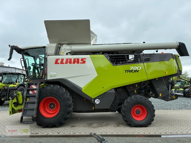 CLAAS Trion 720
