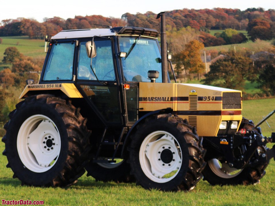 Tractor Marshall 954 XL