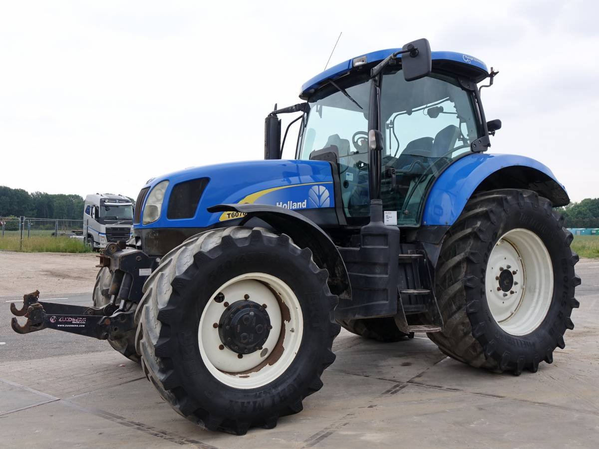 Tractor New Holland T6070 Plus 4WD