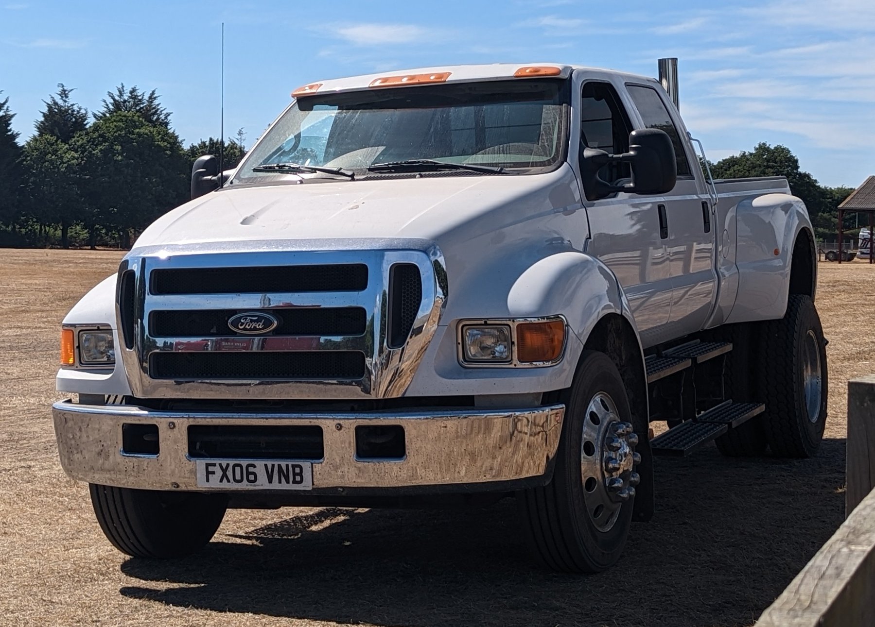 Truck Ford F-650 XLT