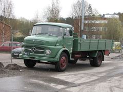 Mercedes Benz LA 710 KR