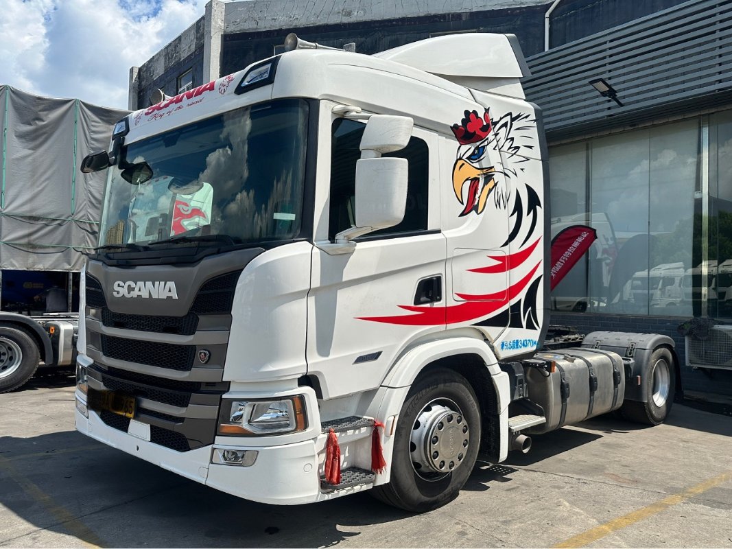 Truck Scania SCANIA P 92 HL 4X2 54