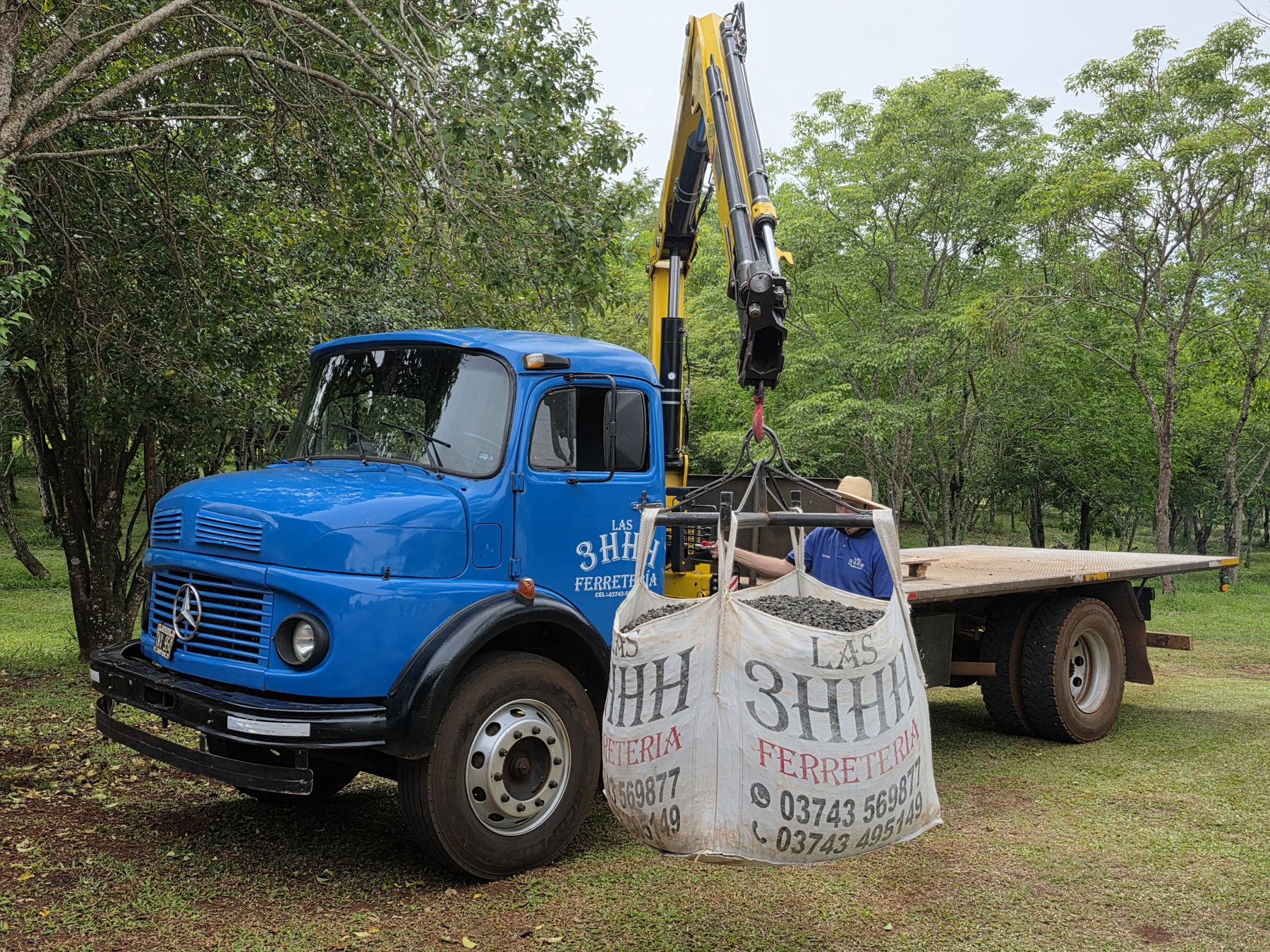 Truck Mercedes Benz 1114