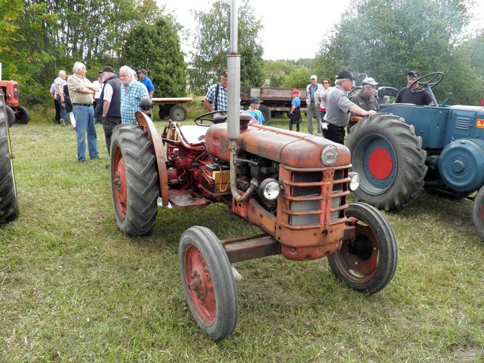 Tractor Volvo T-15 KRABAT