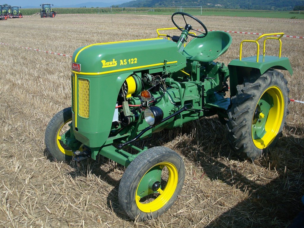 Traktor Bautz AS 122