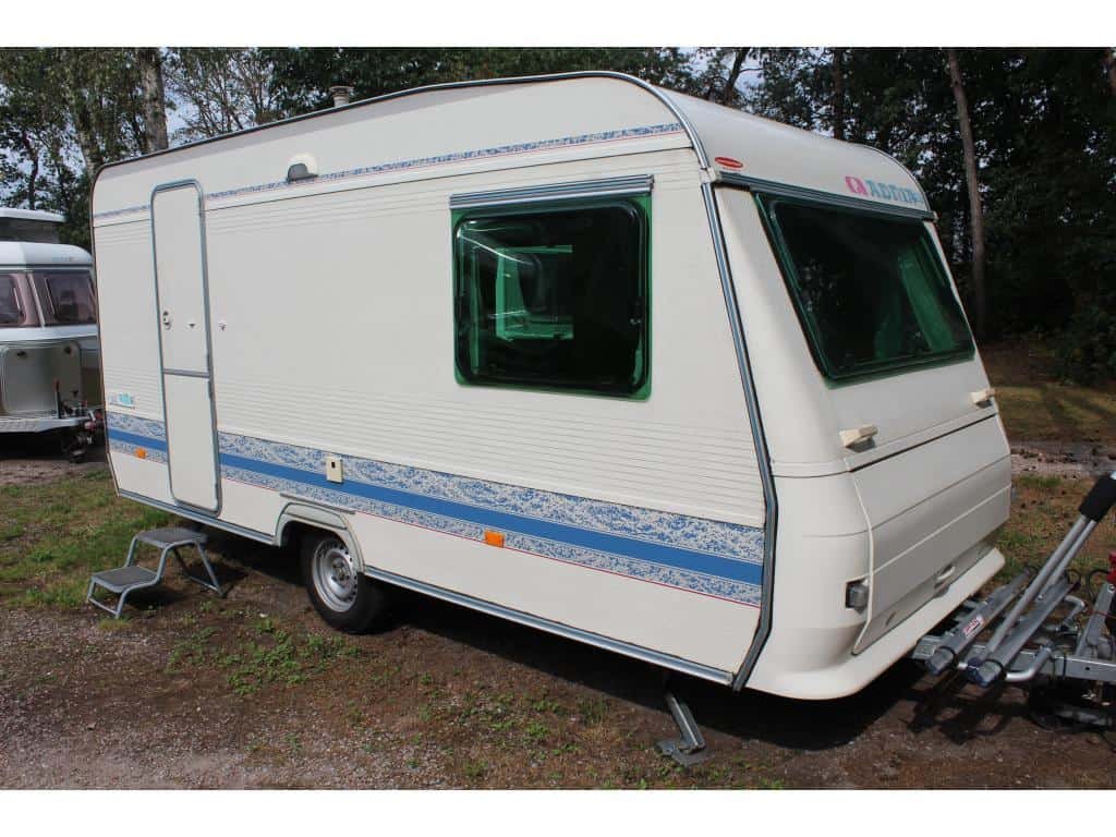 Car trailers up to 3.5 t Adria MOBIL UNICA 240 B 740 CE