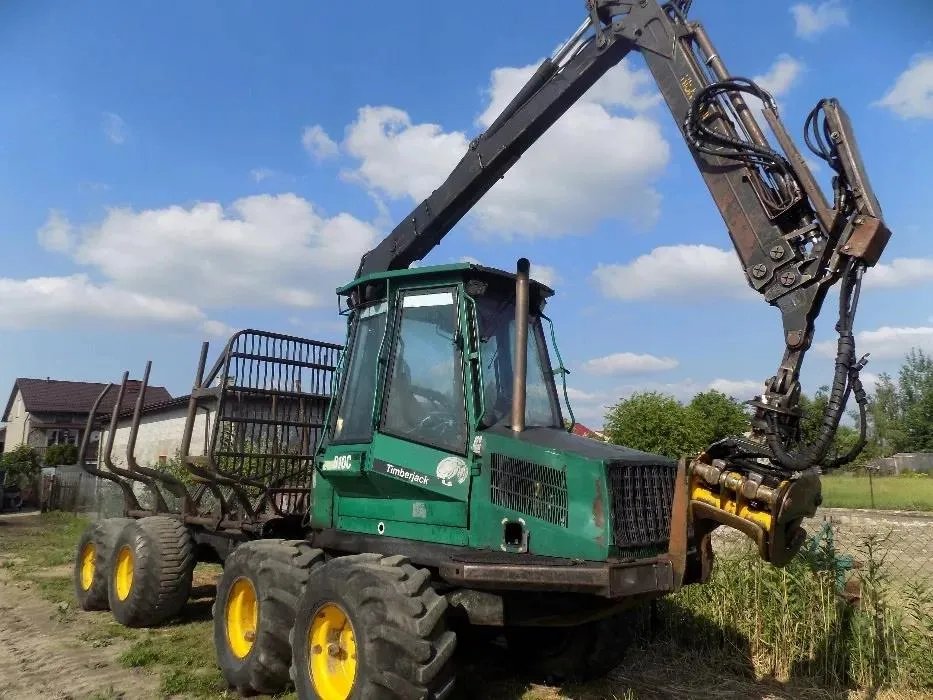 Maszyna leśna Timberjack 810C