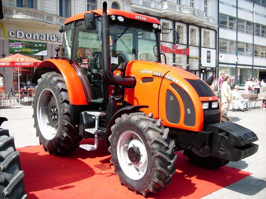 Tractor Zetor FORTERRA 9641.21
