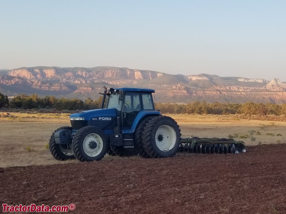 Tractor Ford 8970