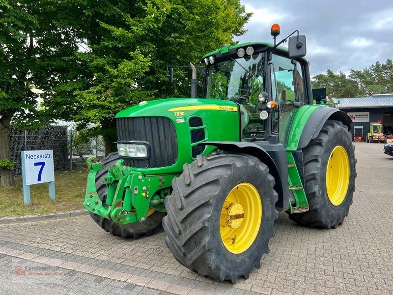 Tractor John Deere 7530 Premium