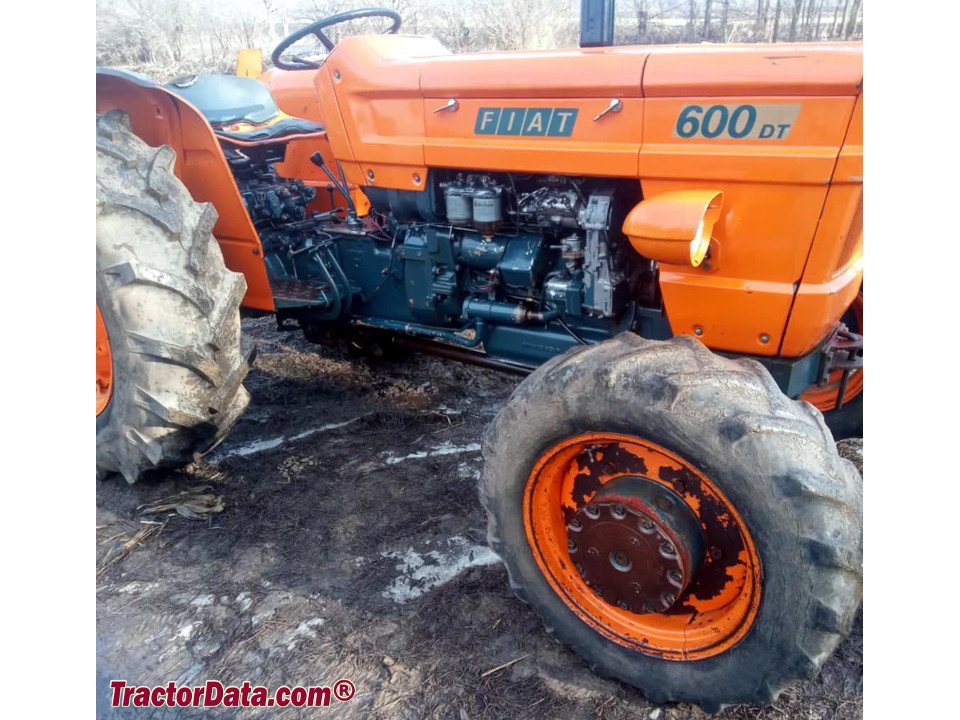 Tractor Fiat 600-8/2070