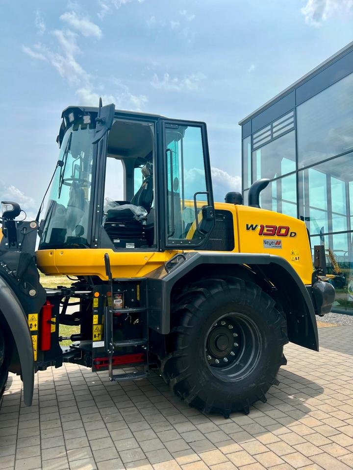 New Holland W130BLR