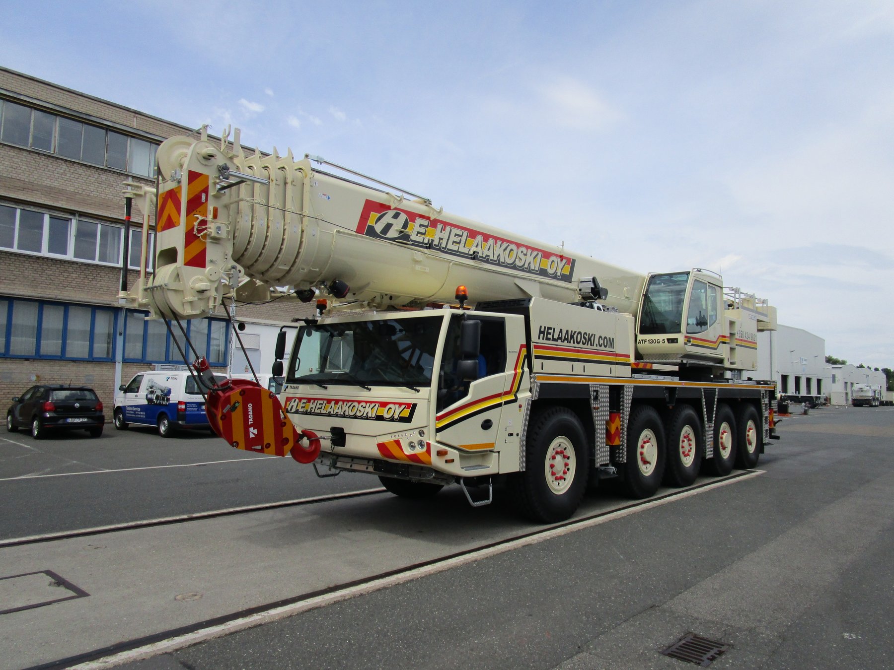 Mobile & rough terrain cranes Tadano ATF 130G-5