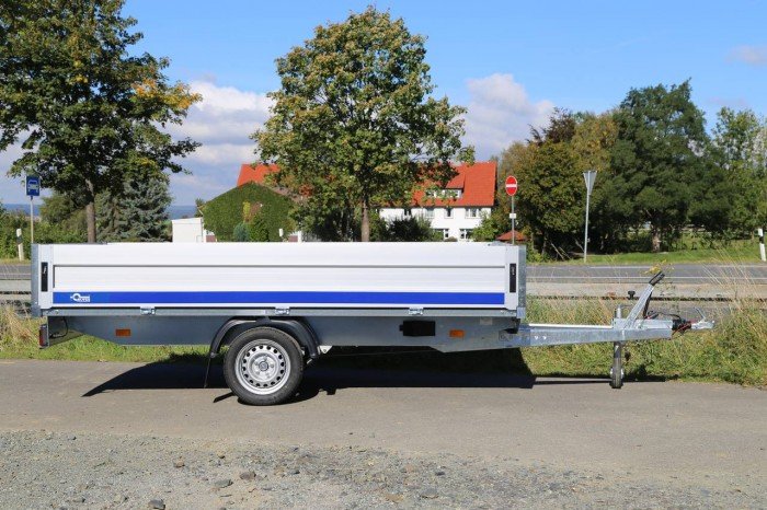 Przyczepy samochodowe do 3,5 t MOTIVE 1-1350