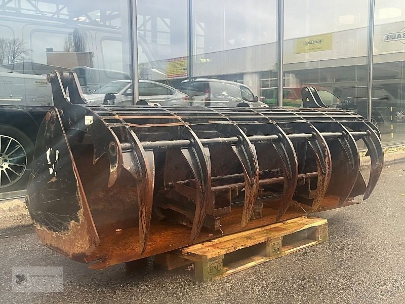 Buckets Bressel und Lade L90 BA-15