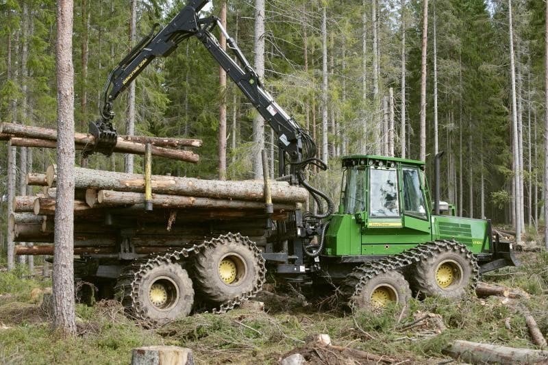 Forestry machine John Deere 1710D