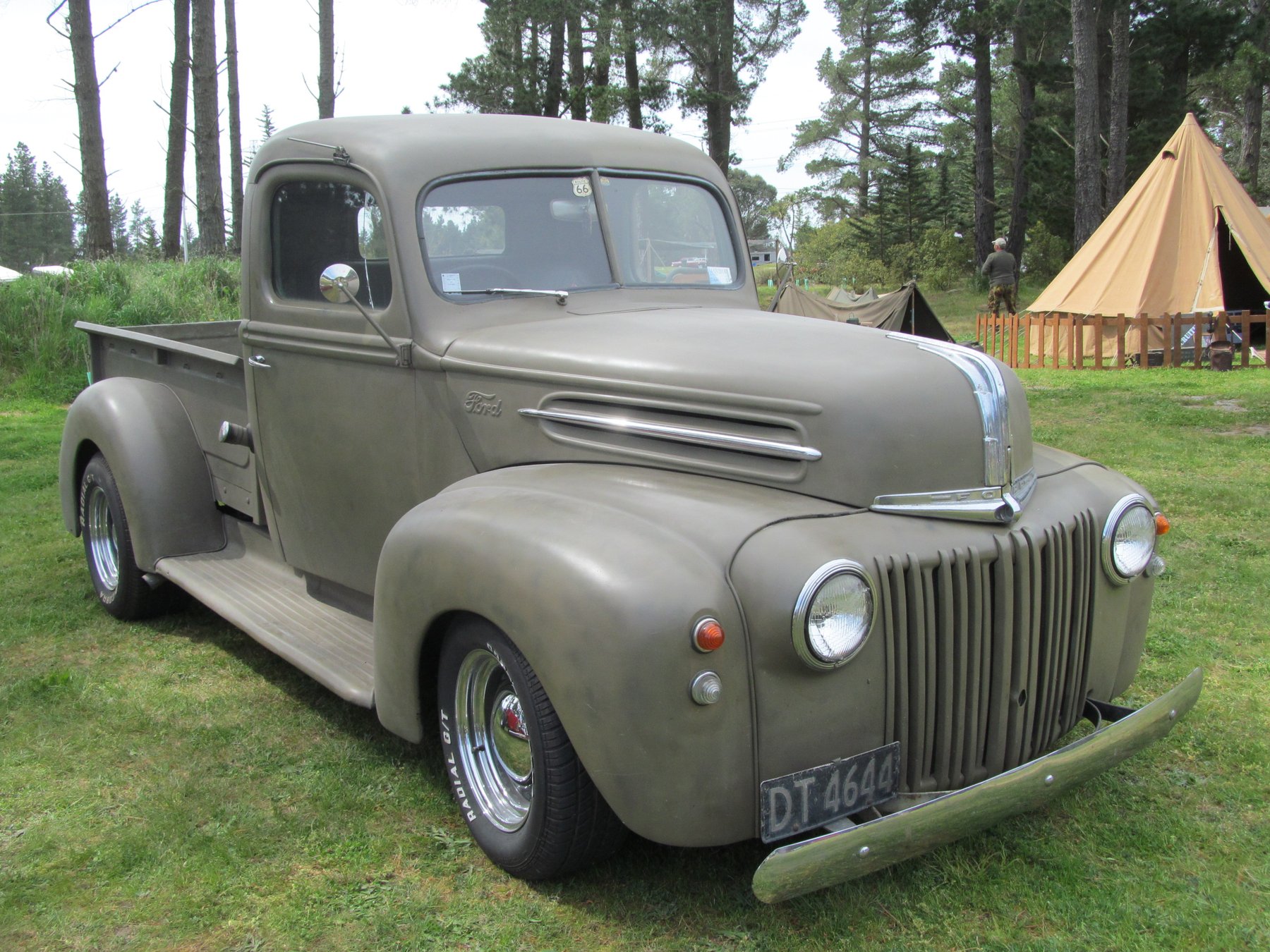 Van Ford JAILBAR