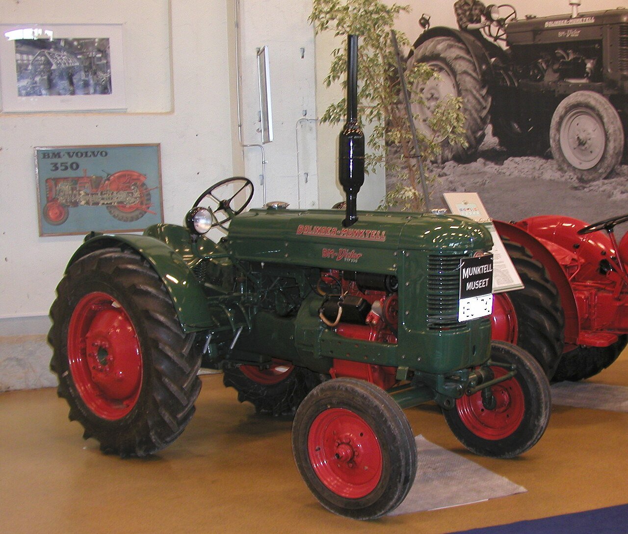 Tractor Bolinder Munktell 230 VICTOR