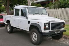 Land Rover DEFENDER CREW CAB