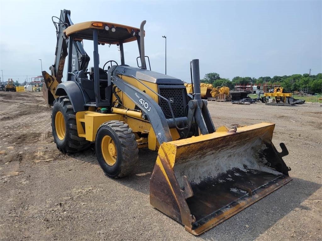 John Deere 410J TMC