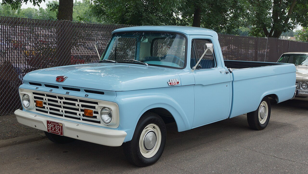 Van Ford F-100 Pick Up