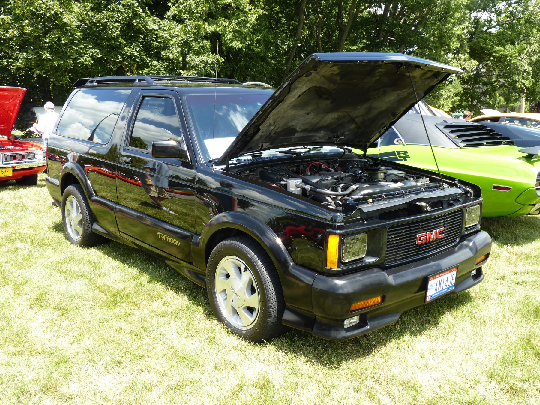 GMC TYPHOON 4 WD