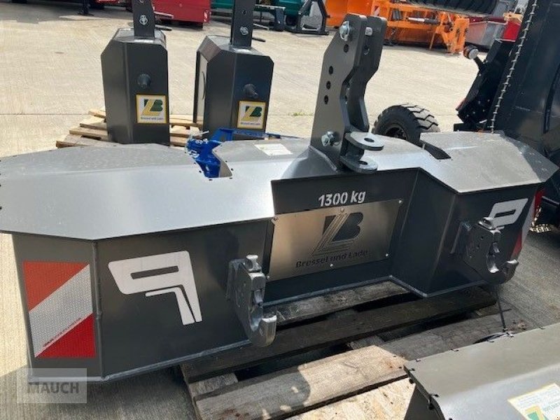Buckets Bressel und Lade L93 BA-18