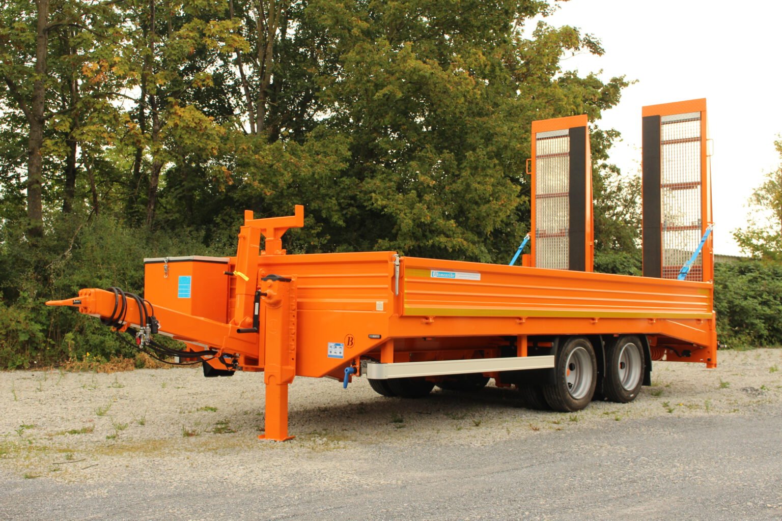Anhänger Blomenroehr 674/11900