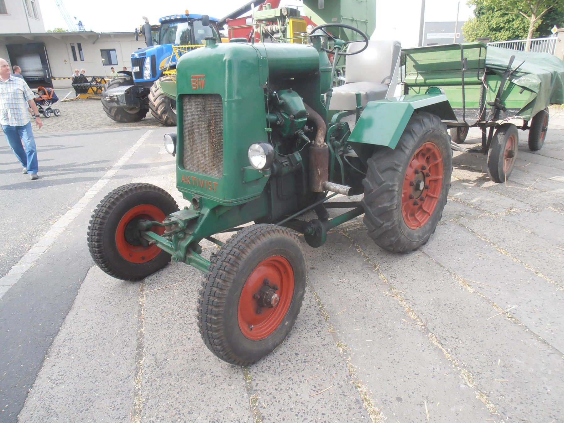 Tractor Traktorenwerk Schönebeck RS 09/15