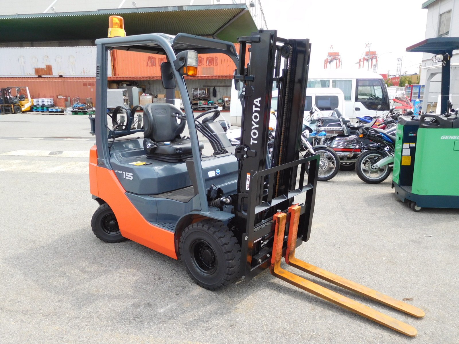 LPG forklifts Toyota 06-8-FG-15-F