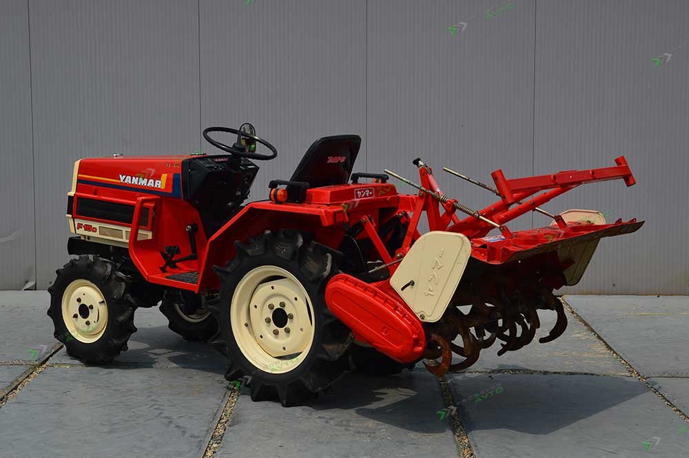 Tractor Yanmar F15 DT