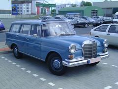 Mercedes Benz 110D