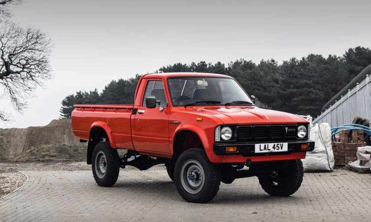 Van Toyota PICKUP 4WD