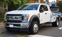 Ford F550 SUPER DUTY