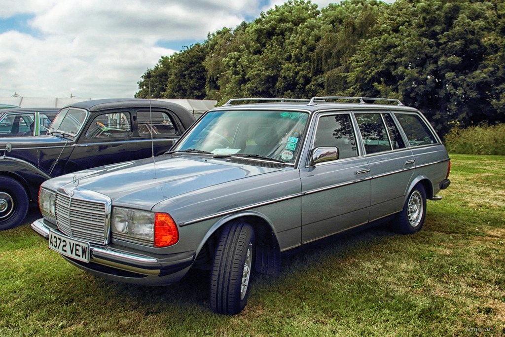 Van Mercedes Benz 230 TE
