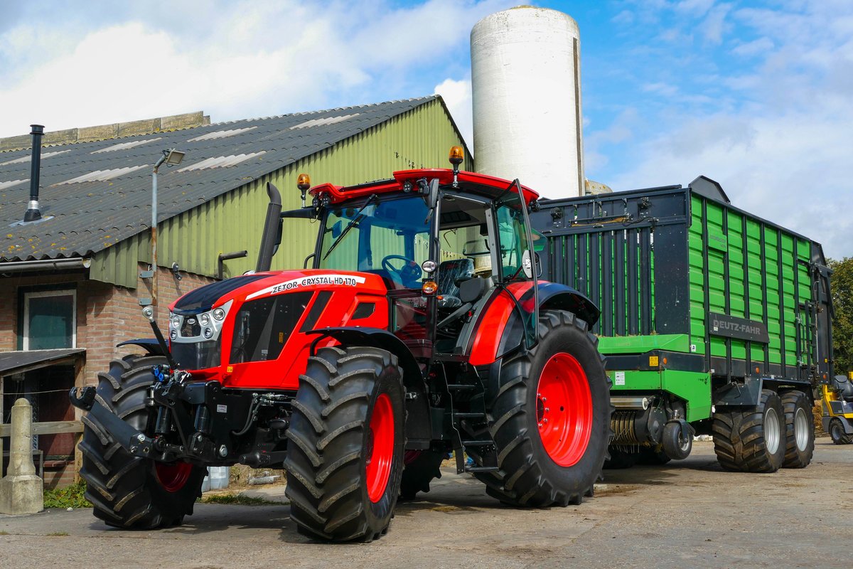 Tractor Zetor 8520