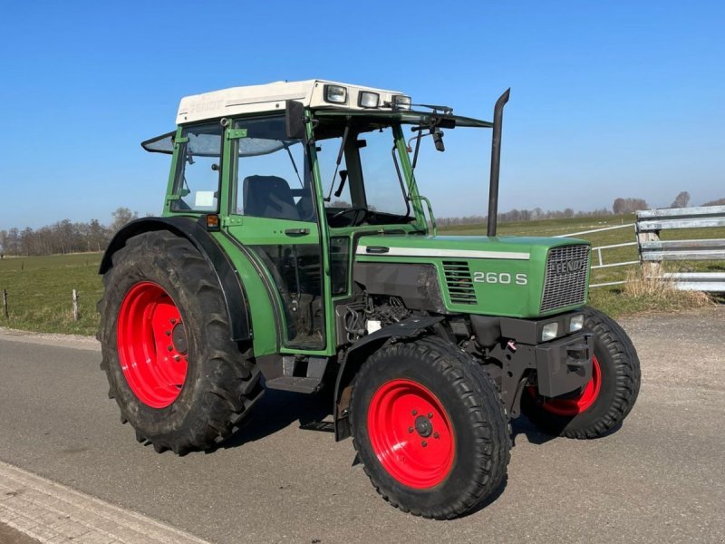 Tractor Fendt Farmer 260 S
