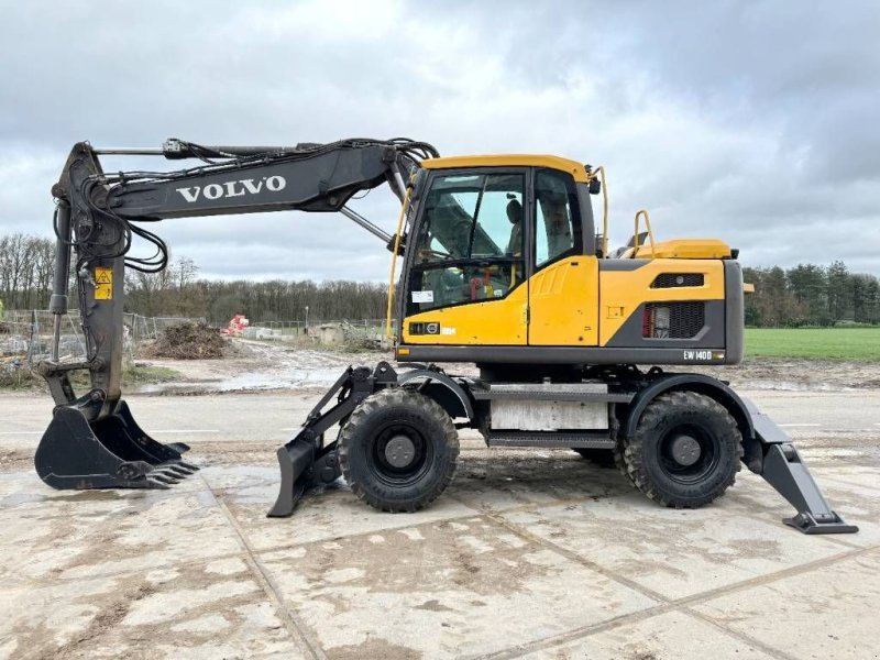 Volvo EW140B