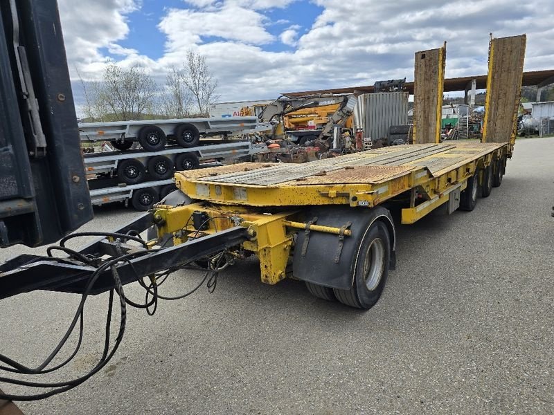 Trailer Schwarzmueller TU 40/400