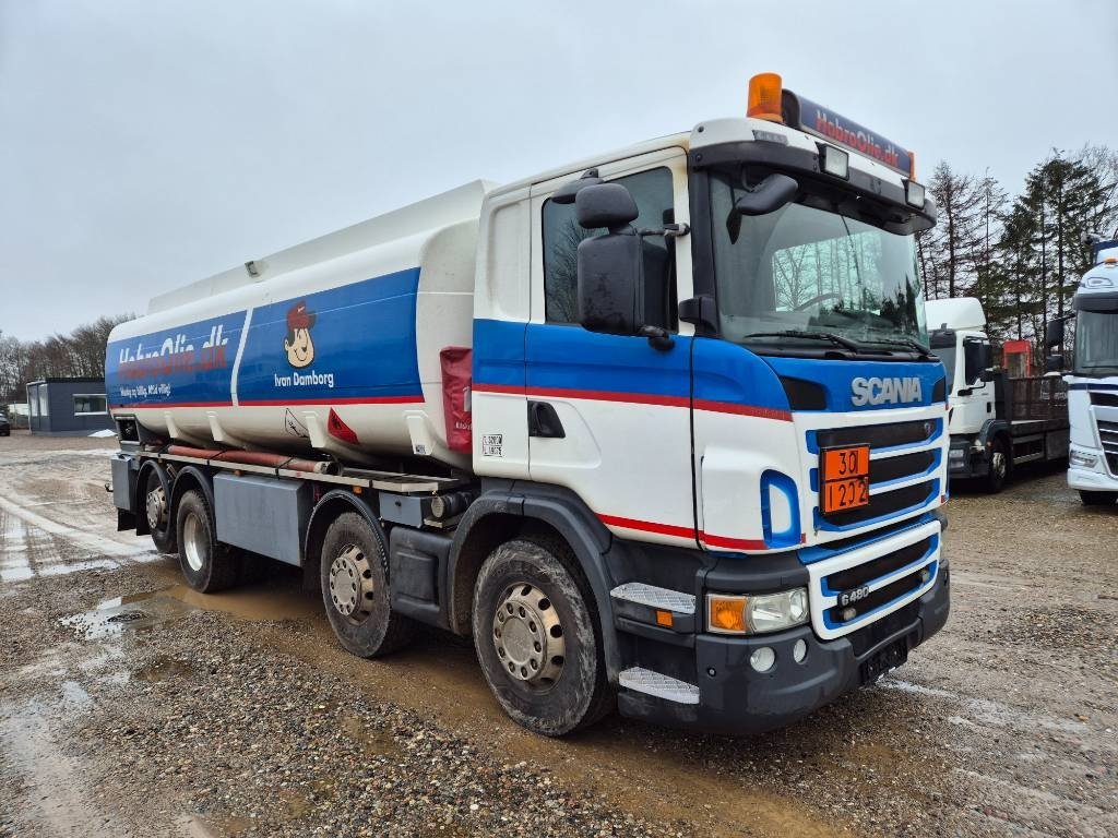 Scania 480 A 8X2